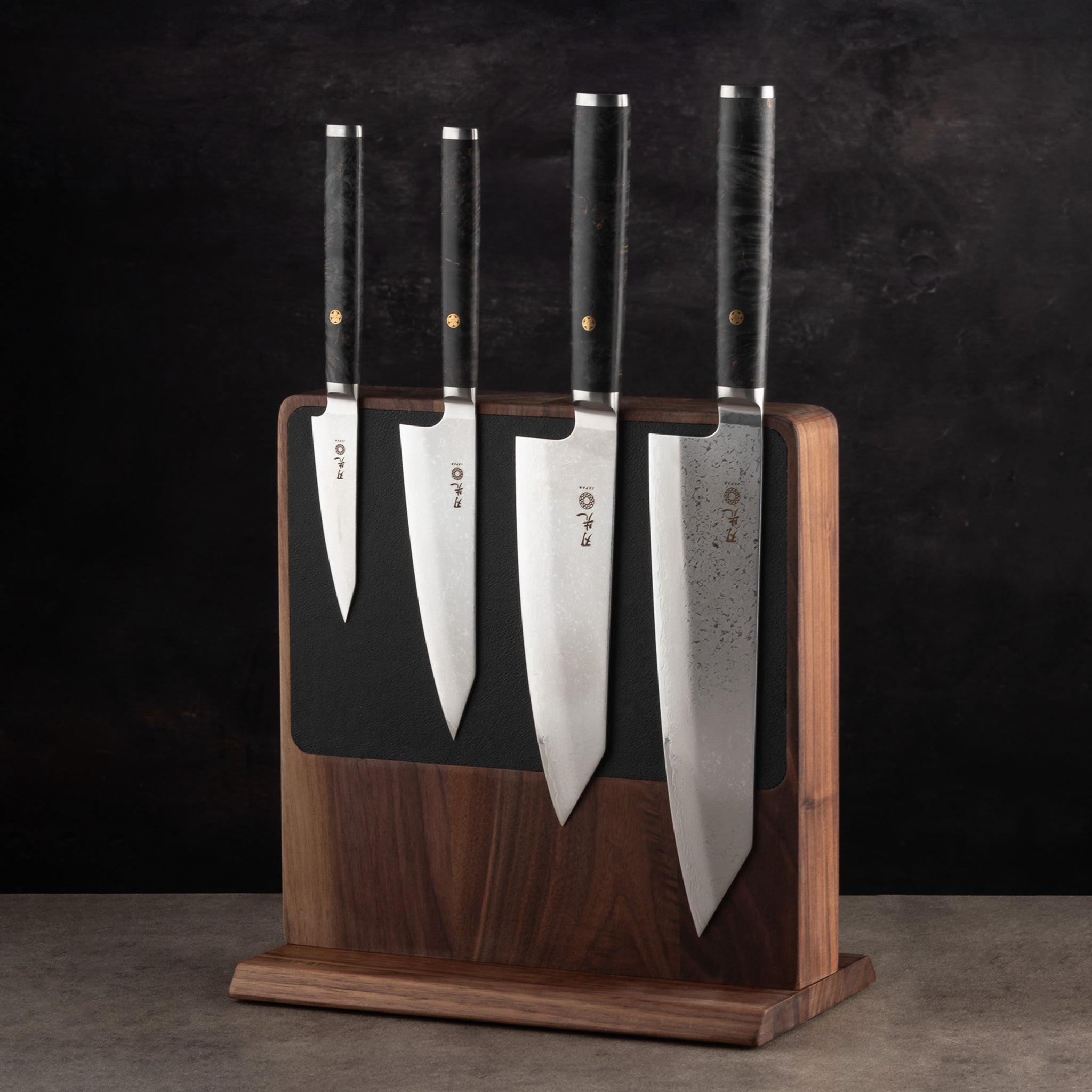 Knife Storage Hazaki Knives