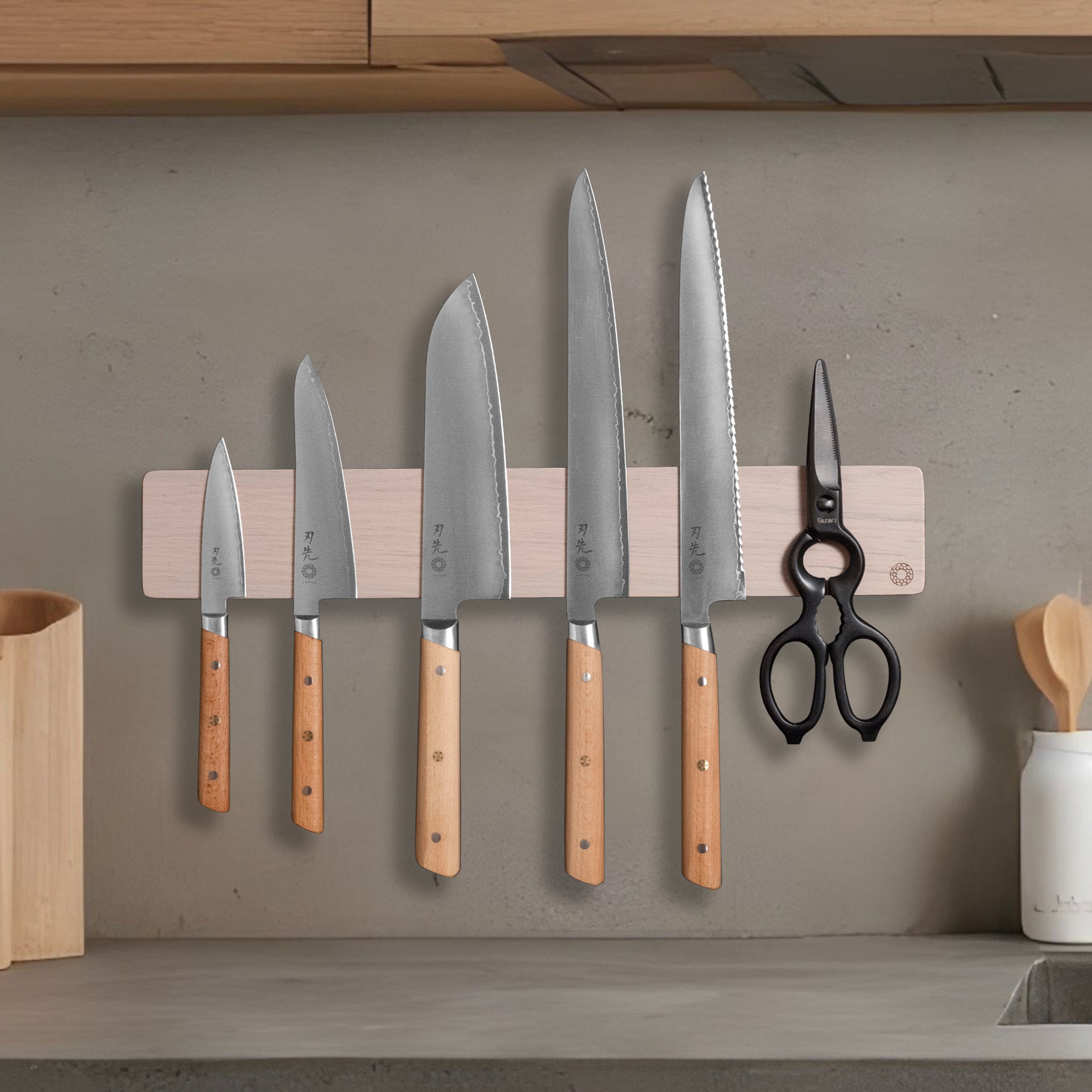 Magnetic Knife Rack - Hazaki Knives