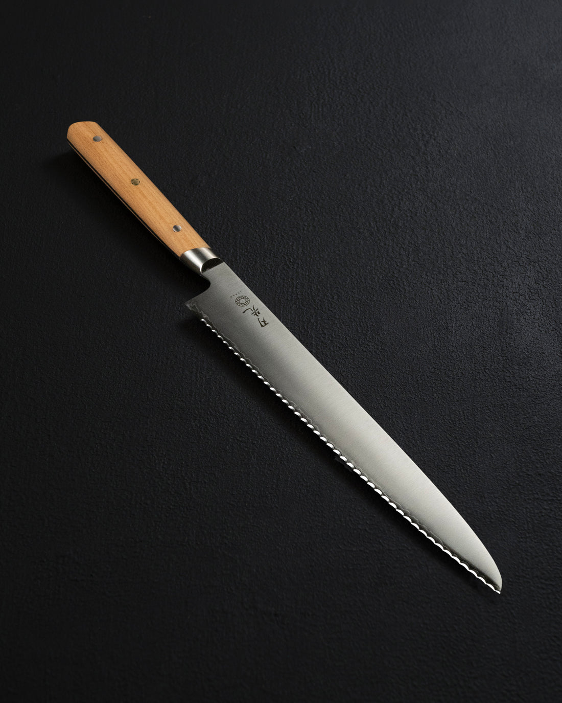 Serrated Knife - Classic Series - Hazaki Knives