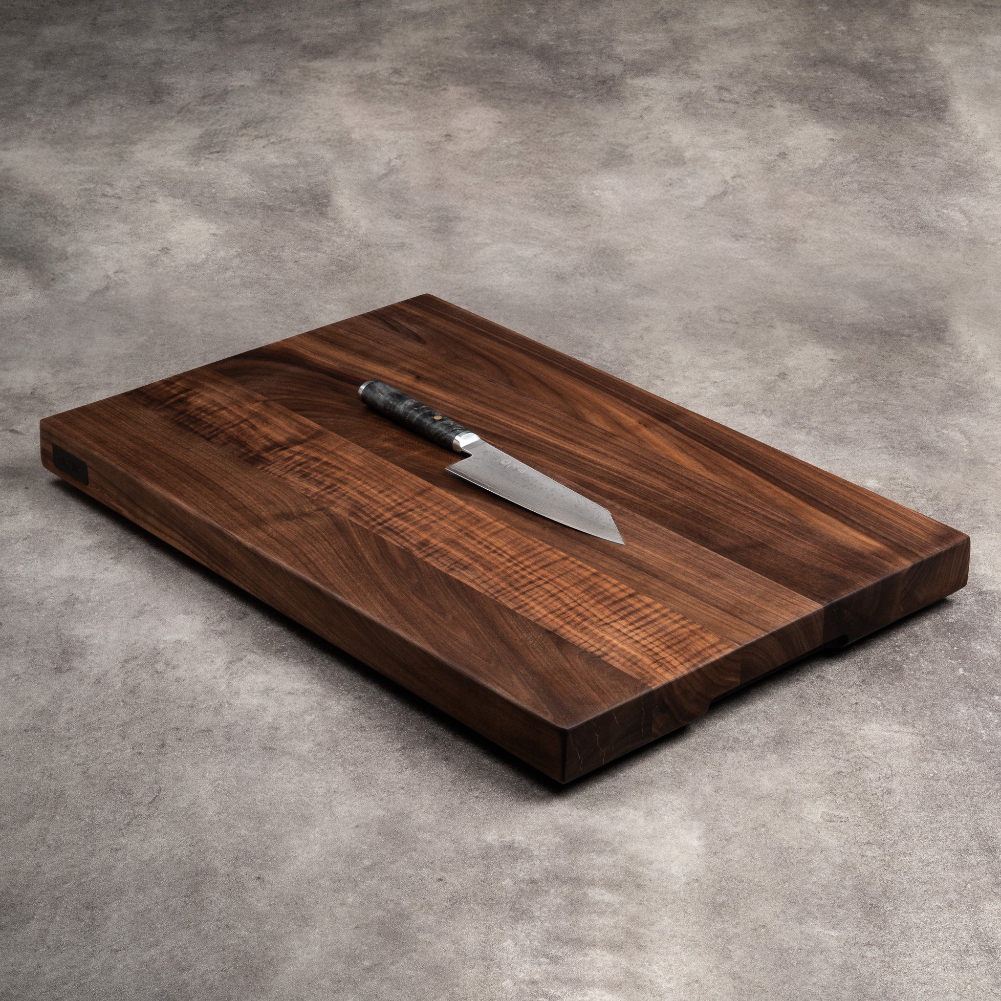 Extra-Large Board - Walnut – Hazaki Knives